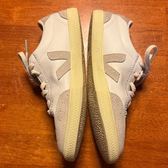 Veja Volleys - Picture 4 of 10